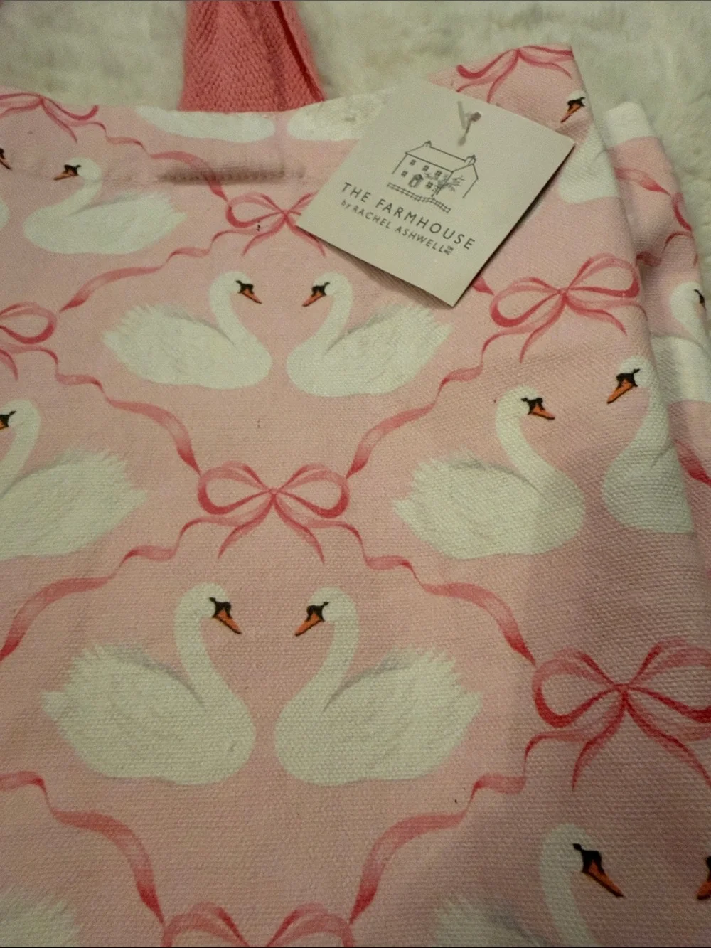 NWT, The Farmhouse Pink Swan Print Tote Bag with Tassel Accent